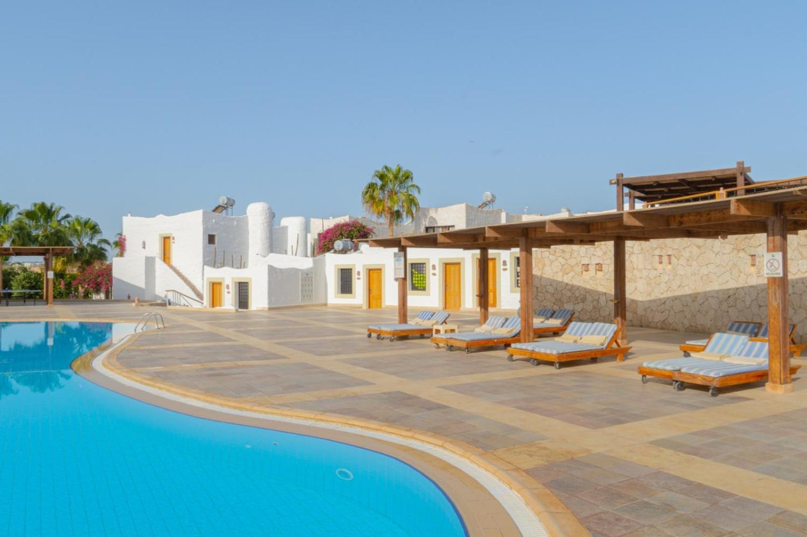 Sharm Club Beach Resort Exterior photo